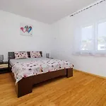 In 50553 Apartment