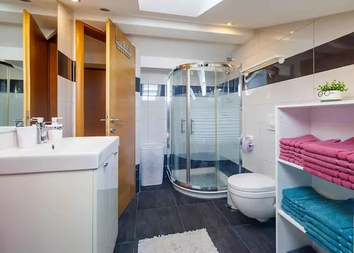 Apartman In 50553