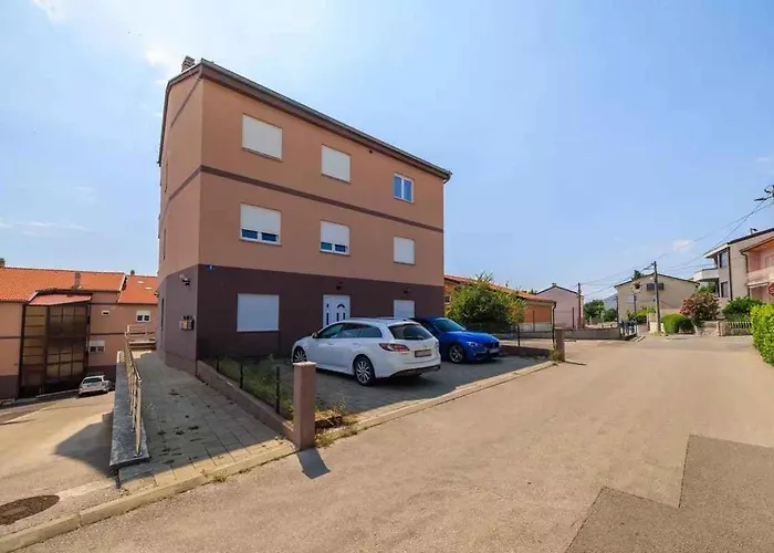 In 50553 Apartman *